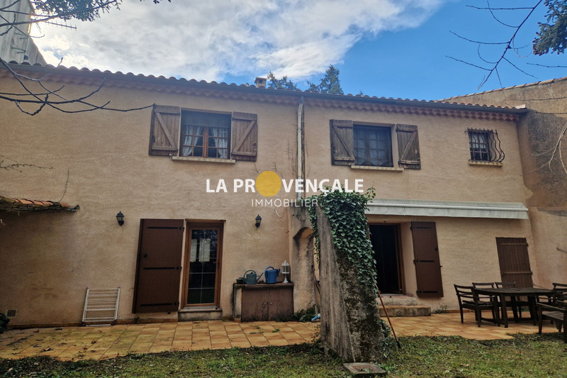 maison  6 rooms  Peynier Village  145 m² -   