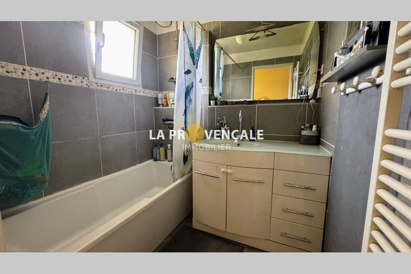 Vente villa Châteauneuf-le-Rouge  