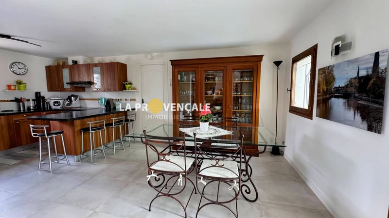 Vente villa Châteauneuf-le-Rouge  