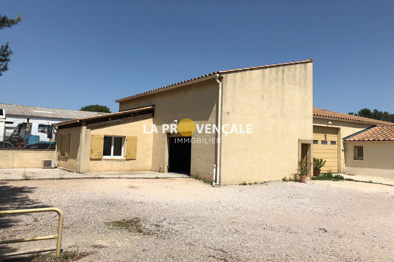 Photo Local professionnel Gréasque Village, Professionnel local professionnel 127 m²