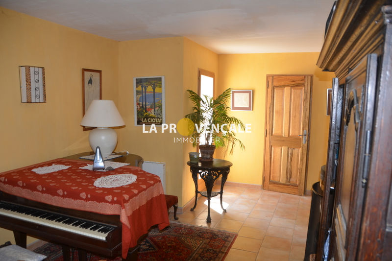 Photo Villa La Bouilladisse achat villa 5 chambres 150 m²