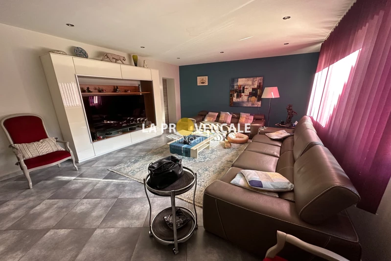 Vente villa Mimet  