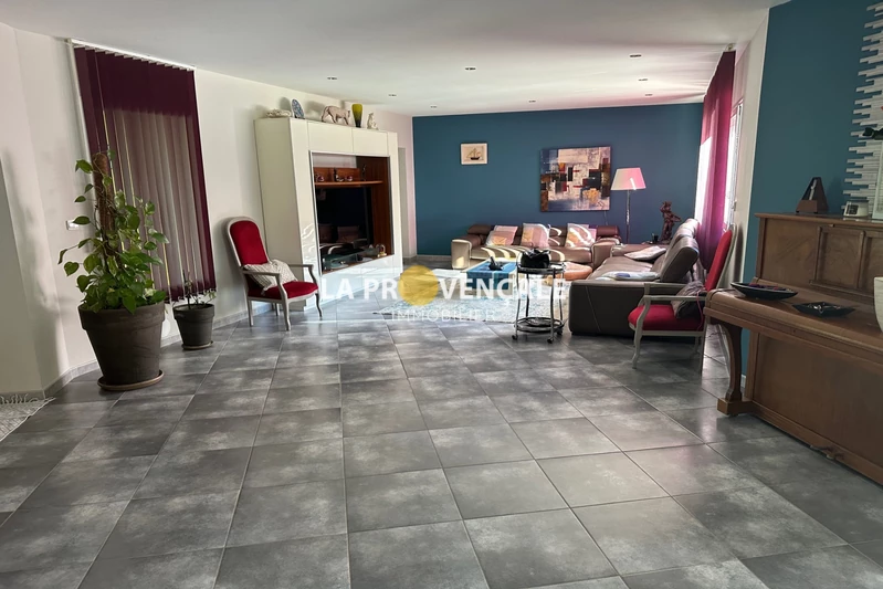 Vente villa Mimet  