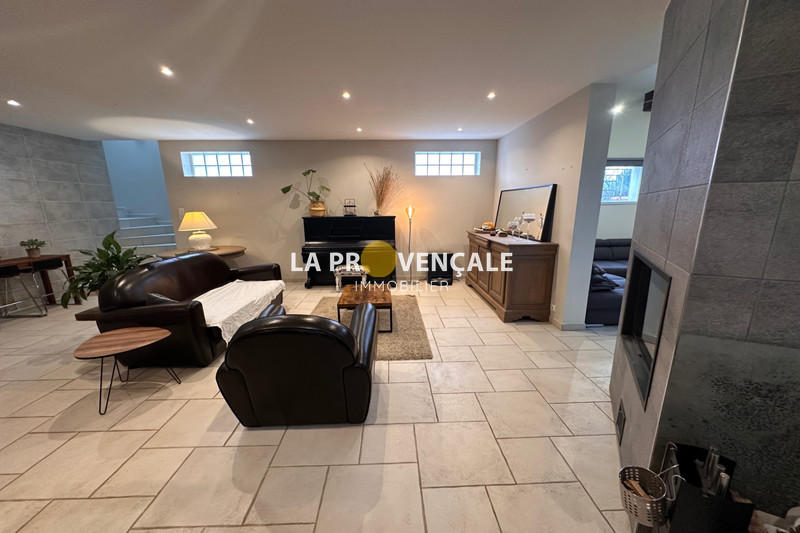 Vente villa contemporaine La Destrousse  