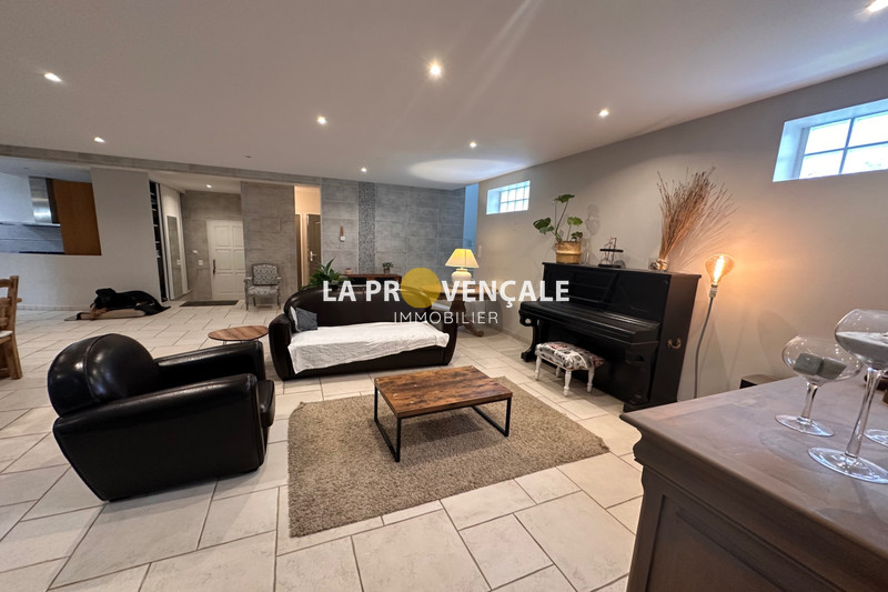 Vente villa contemporaine La Destrousse  