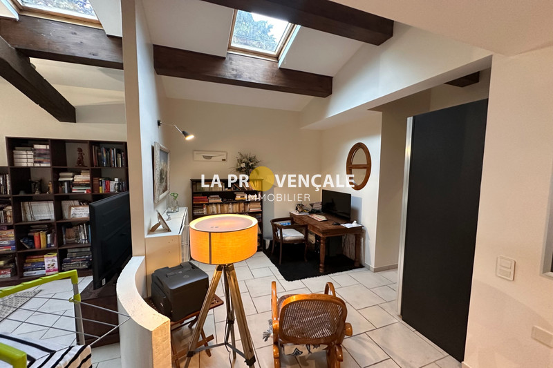 Vente villa contemporaine La Destrousse  