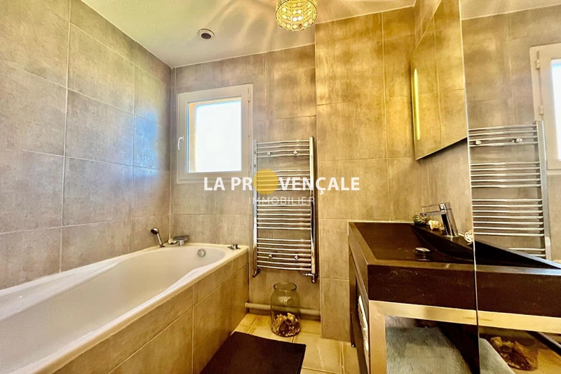 Vente maison Le Beausset  