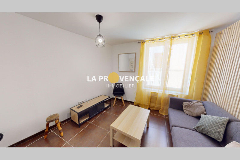 appartement  1 room  Aubagne Downtown  26 m² -   