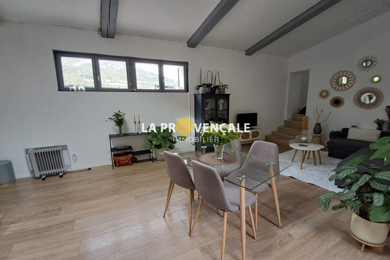 appartement  2 pièces  Auriol Village  48 m² -   