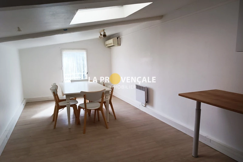 Professionnel local professionnel Gardanne  