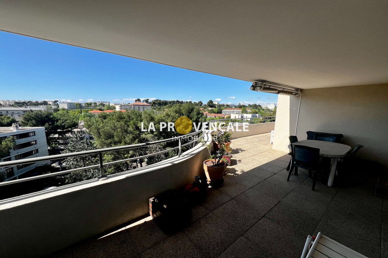 appartement  3 rooms  Marseille   77 m² -   
