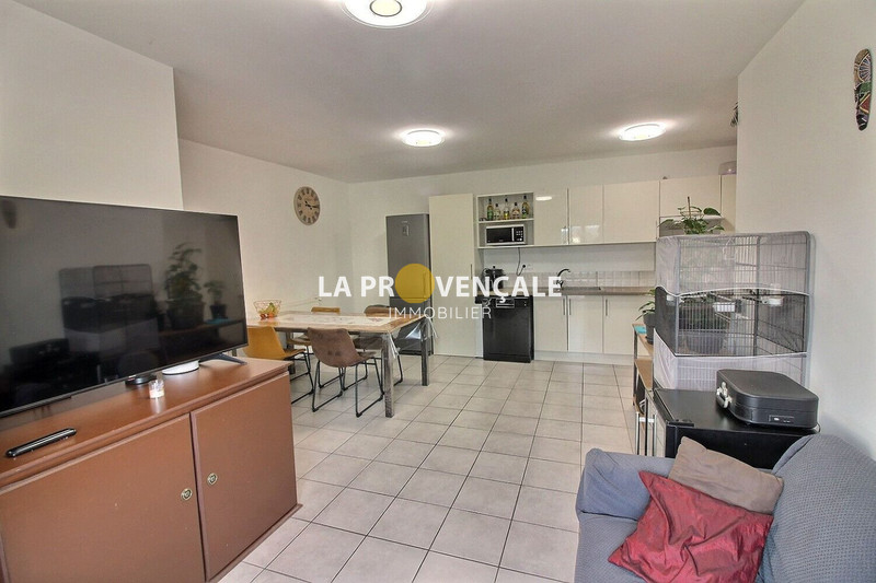 appartement  3 pièces  Gardanne   60 m² -   