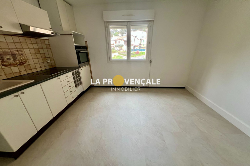 appartement  4 pièces  Gardanne   97 m² -   