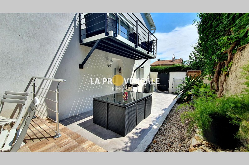 maison  5 pièces  Les Pennes-Mirabeau   120 m² -   