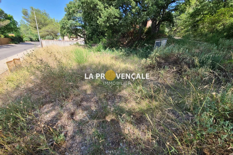 Vente terrain Puyloubier  