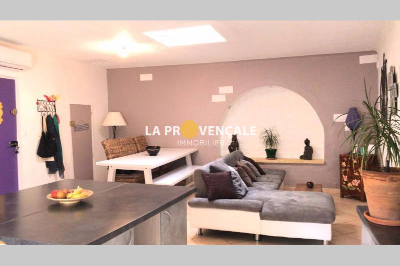 Photo Appartement Pourrières Centre-ville, achat appartement 4 pièces 85 m²