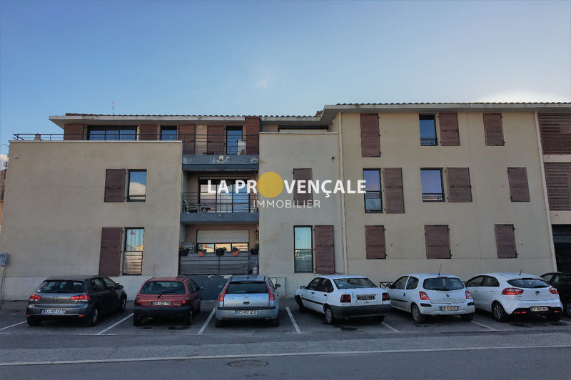 Photo Appartement Trets Village, achat appartement 2 pièces 46 m²