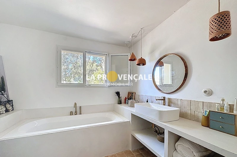 Vente maison Pourrières  