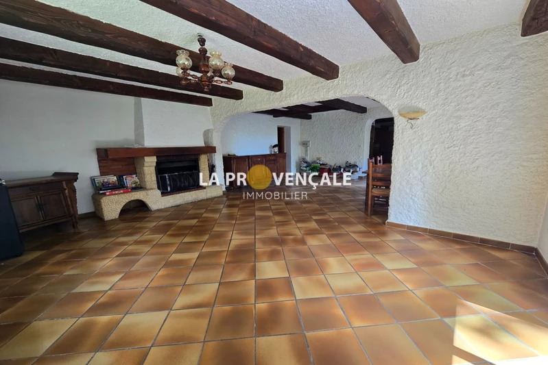 Vente maison Saint-Maximin-la-Sainte-Baume  