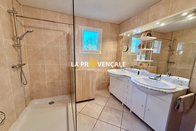 Vente maison Saint-Maximin-la-Sainte-Baume  