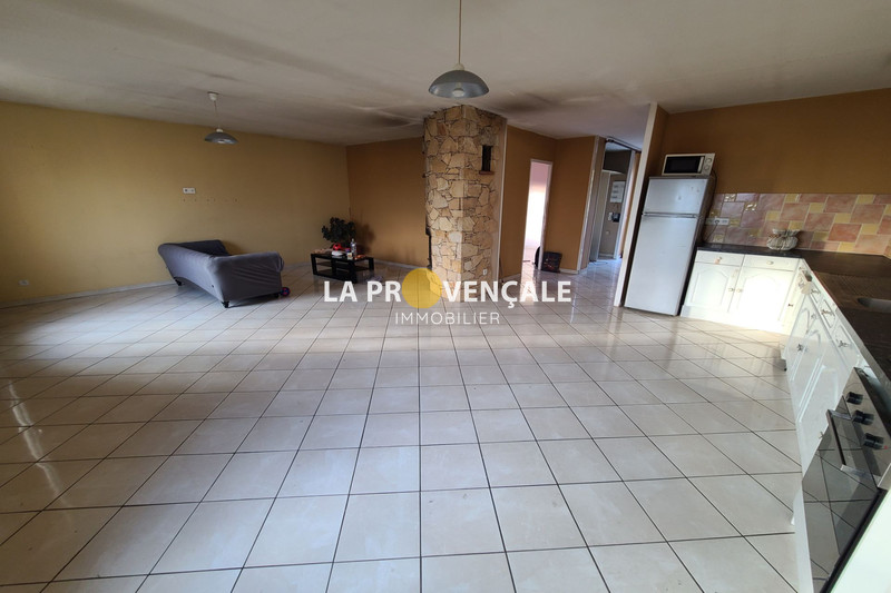 appartement  2 pièces  Pourrières   67 m² -   