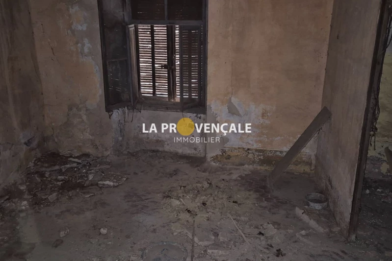 Vente immeuble Pourcieux  