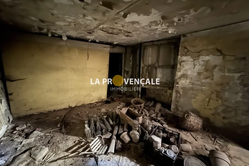 Vente immeuble Pourcieux  