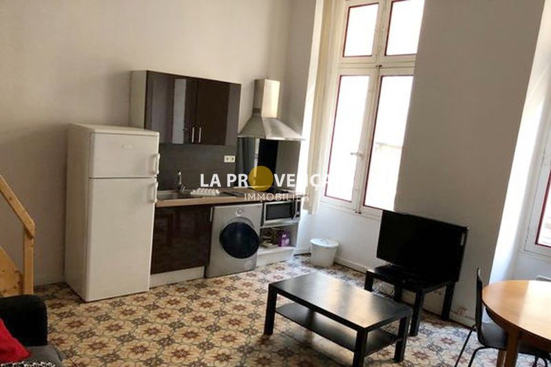 Photo Appartement Aix-en-Provence Location appartement 3 pièces 37 m²