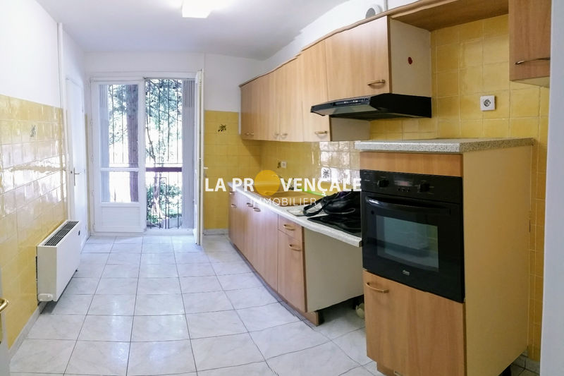 Photo Appartement Aix-en-Provence achat appartement 3 pièces 65 m²