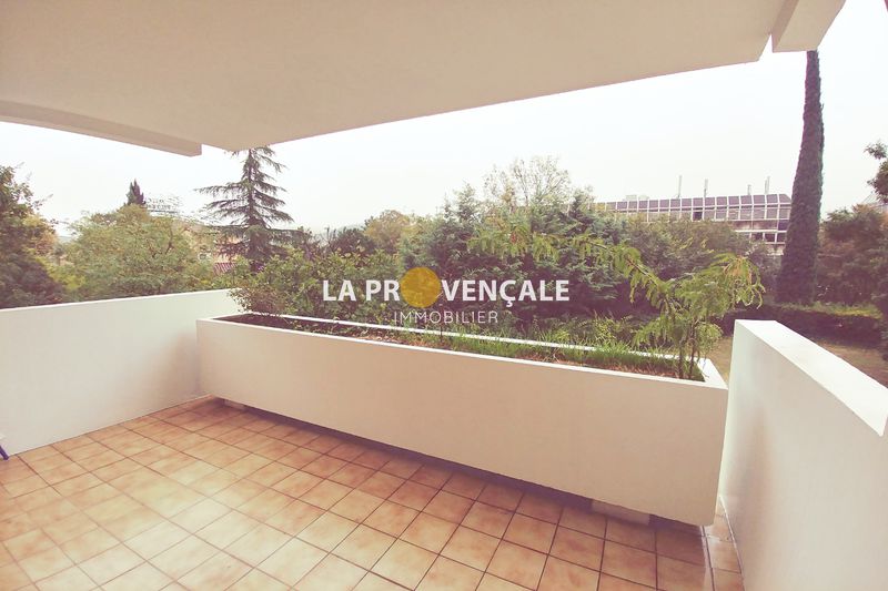Photo Appartement Aix-en-Provence Centre-ville, achat appartement 4 pièces 76 m²