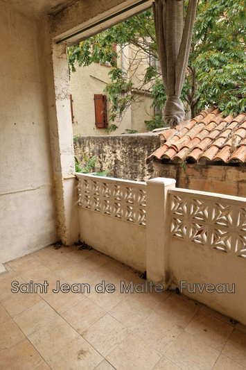 Location appartement Fuveau  