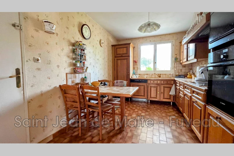 Vente villa Châteauneuf-le-Rouge  