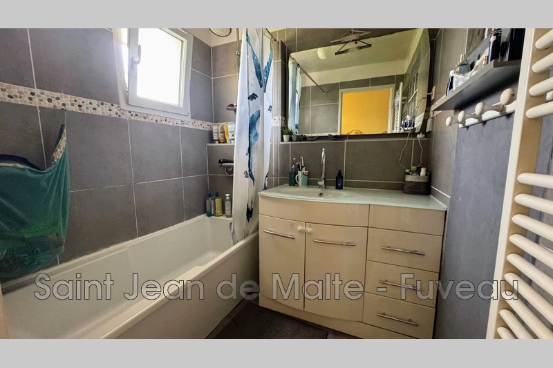 Vente villa Châteauneuf-le-Rouge  