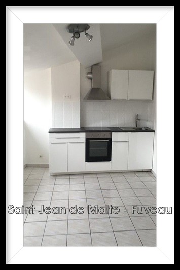 Photo n°1 - Vente appartement Pourrières 83910 - 225 500 €