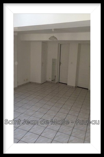 Photo n°2 - Vente appartement Pourrières 83910 - 225 500 €