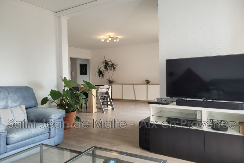 appartement  3 rooms  Aix-en-Provence Downtown  82 m² -   