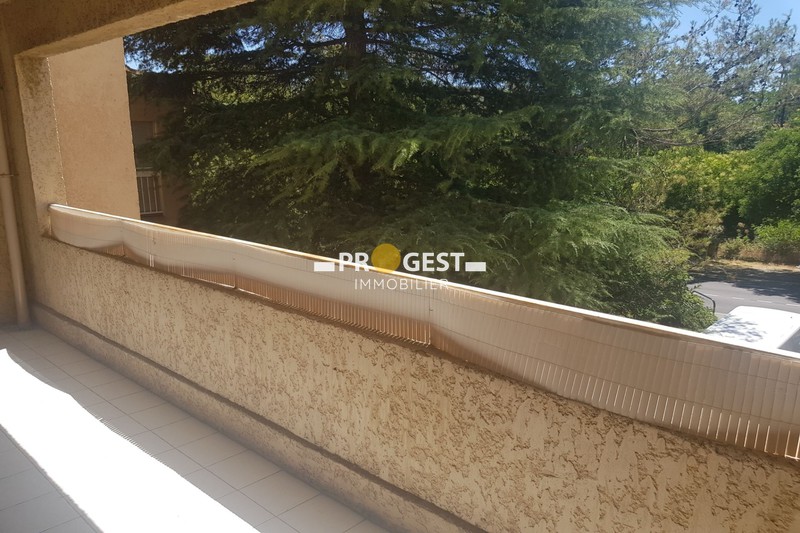 Location appartement Aix-en-Provence  