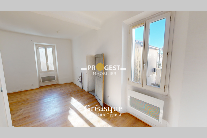 appartement  2 pièces  Gréasque Village  39 m² -   