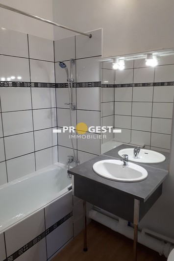 Location appartement Gardanne  