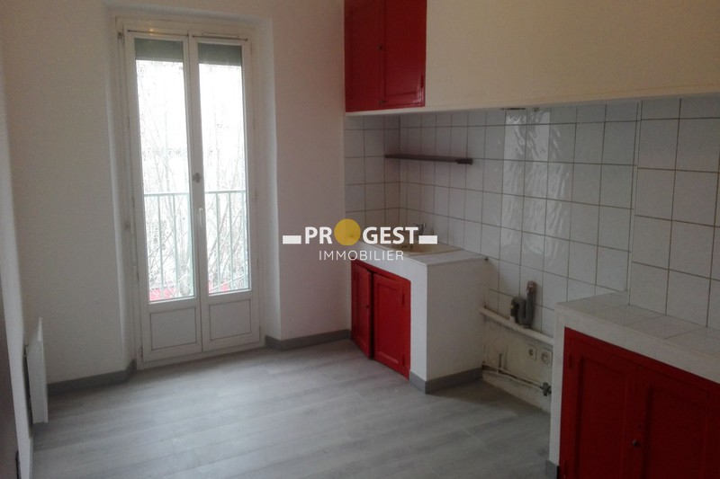 Location appartement Gardanne  