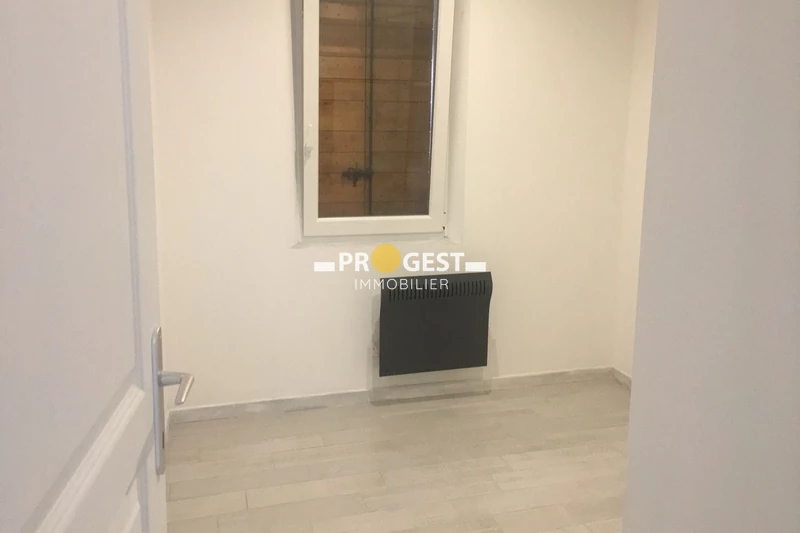 Location appartement La Bouilladisse  