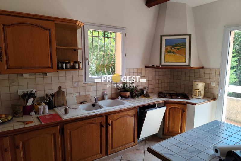 Location appartement Mimet  