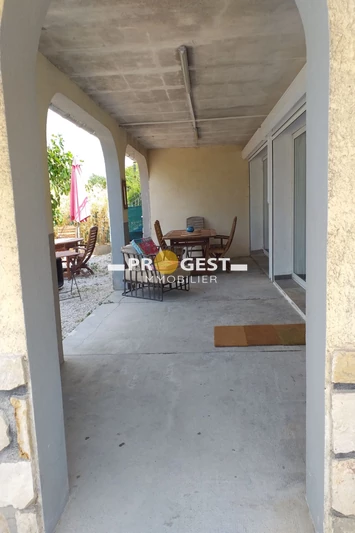 Location rez-de-jardin Fuveau  
