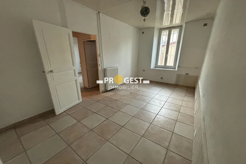 Location rez-de-jardin Saint-Savournin Location rez-de-jardin Saint-Savournin