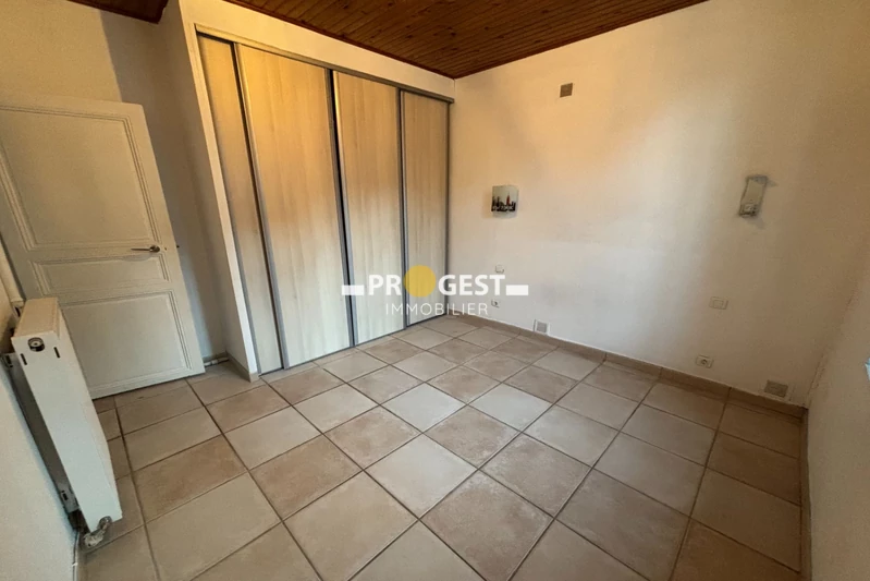 Location rez-de-jardin Saint-Savournin Location rez-de-jardin Saint-Savournin