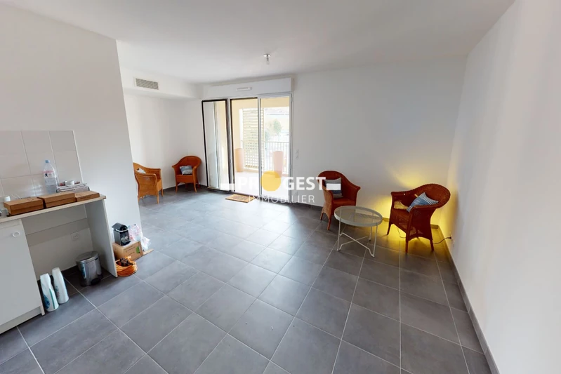 Location appartement Luynes  
