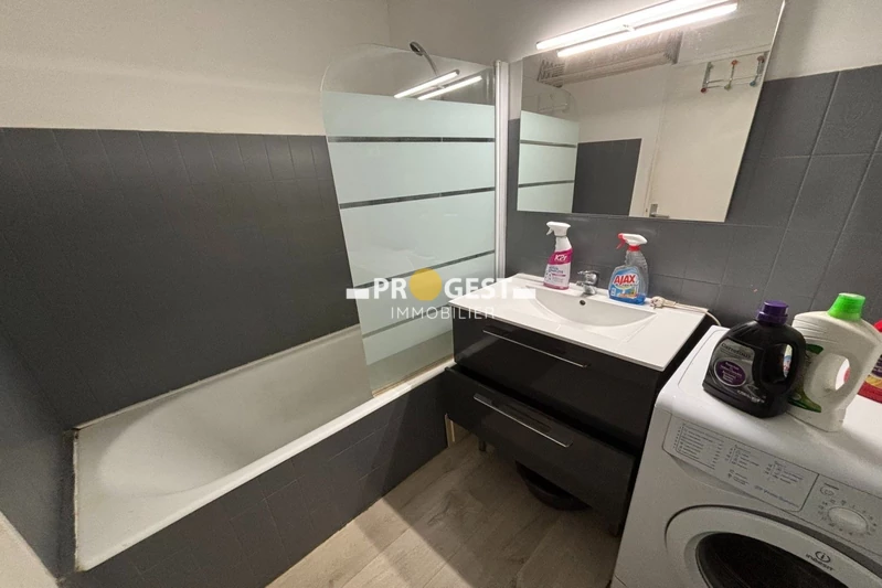 Location appartement Aix-en-Provence  