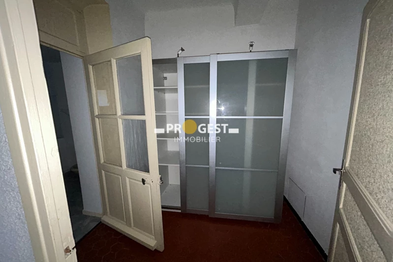 Location appartement Fuveau  