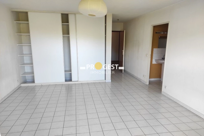 Location appartement Aix-en-Provence  