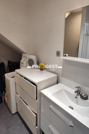 Location appartement Marignane  